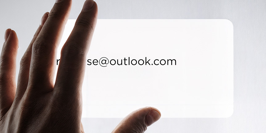 Mit «Hide-My-Email» seine E-Mail-Identität im Internet schützen